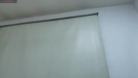 Naomy  online show from December 23, 3:26 am