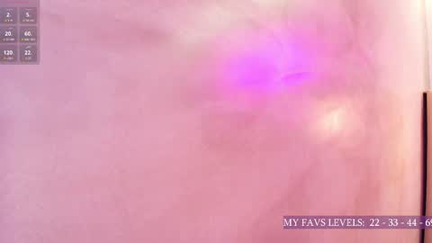 Naomy  online show from November 10, 9:58 pm