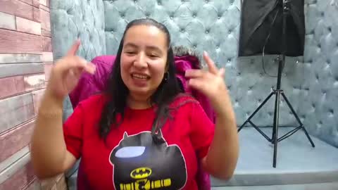  Bulma Heidi online show from December 5, 1:06 pm