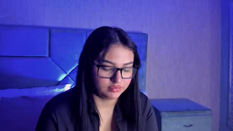 Naomy online show from March 13, 8:37 pm