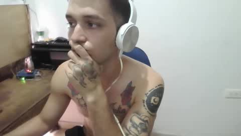 Snapshot of narakuart69 chatting on March 1, 9:28 pm NarakuArt69 online show from March 1, 9:28 pm