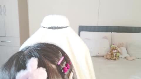 Naree online show from February 26, 3:30 pm