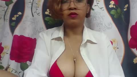 Snapshot of narindra884634 chatting on April 22, 4:59 am narindra884634 online show from April 22, 4:59 am