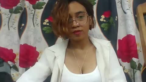 Snapshot of narindra884634 chatting on April 23, 12:29 pm narindra884634 online show from April 23, 12:29 pm