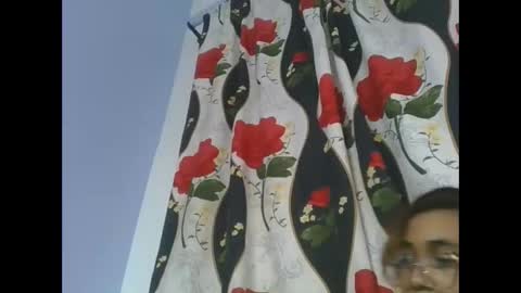 Snapshot of narindra884634 chatting on April 29, 5:41 pm narindra884634 online show from April 29, 5:41 pm