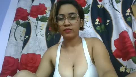 Snapshot of narindra884634 chatting on April 30, 6:31 am narindra884634 online show from April 30, 6:31 am