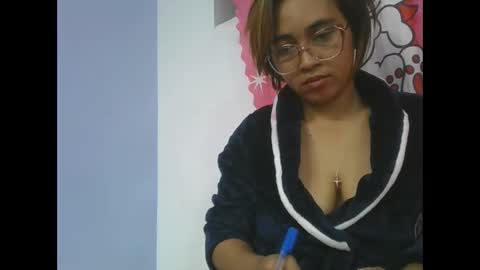 Snapshot of narindra884634 chatting on May 6, 6:46 pm narindra884634 online show from May 6, 6:46 pm