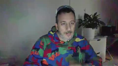 nassobout online show from October 25, 10:26 pm