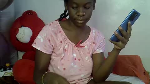 Snapshot of nasti_petite chatting on March 9, 11:14 am nasti_petite online show from March 9, 11:14 am