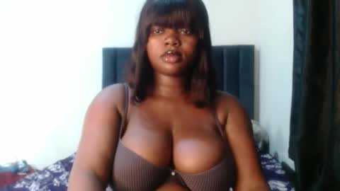 Amanda online show from December 21, 8:05 pm