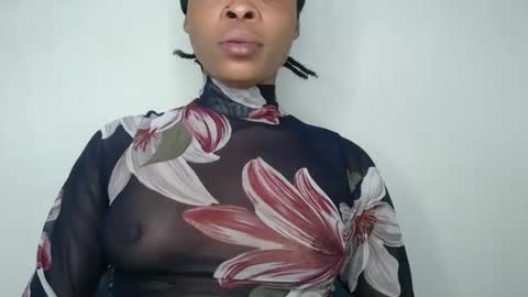 bella online show from December 18, 3:51 pm