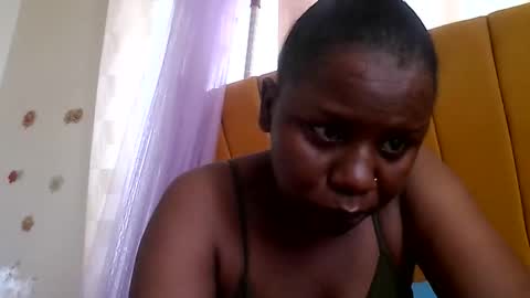 Snapshot of nastiestmomplay chatting on June 2, 5:31 am Sweet Ella online show from June 2, 5:31 am