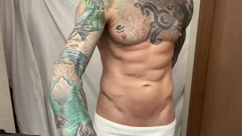 Snapshot of nasty80754447 chatting on March 20, 1:54 am Braxson online show from March 20, 1:54 am