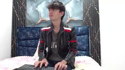 Snapshot of nasty_allan chatting on January 9, 3:37 pm nasty_allan online show from January 9, 3:37 pm