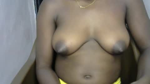Snapshot of nasty_bitch110 chatting on June 6, 10:36 pm nasty_bitch110 online show from June 6, 10:36 pm