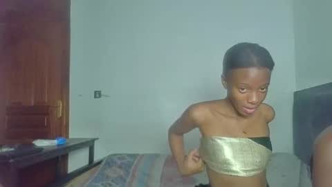 Snapshot of nasty_divah chatting on April 26, 8:12 am nasty_divah online show from April 26, 8:12 am