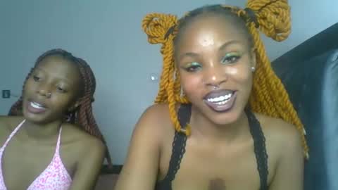 Snapshot of nasty_divah chatting on May 18, 7:31 pm nasty_divah online show from May 18, 7:31 pm