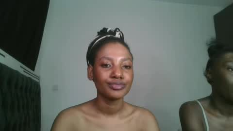 Snapshot of nasty_divah chatting on June 29, 10:21 pm nasty_divah online show from June 29, 10:21 pm