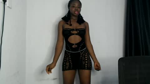 Snapshot of nasty_juicy22 chatting on June 18, 6:57 am adie online show from June 18, 6:57 am