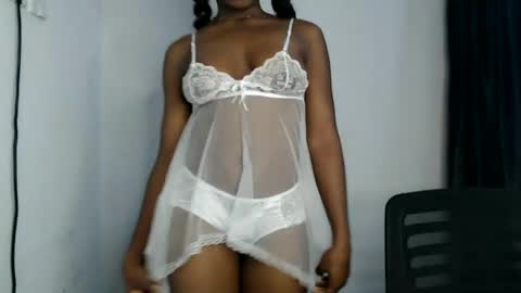Snapshot of nasty_juicy22 chatting on June 26, 7:13 am adie online show from June 26, 7:13 am