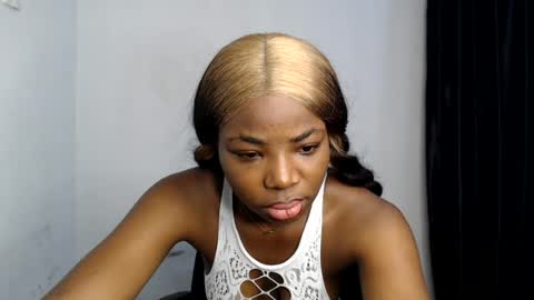 Snapshot of nasty_juicy22 chatting on July 13, 7:00 am adie online show from July 13, 7:00 am