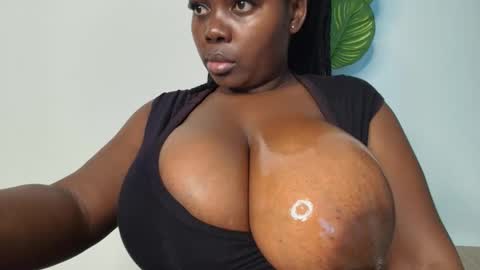 Snapshot of nasty_nohelah chatting on November 7, 4:34 am chimummy online show from November 7, 4:34 am