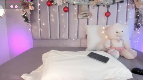 Deisy online show from December 13, 2:32 am