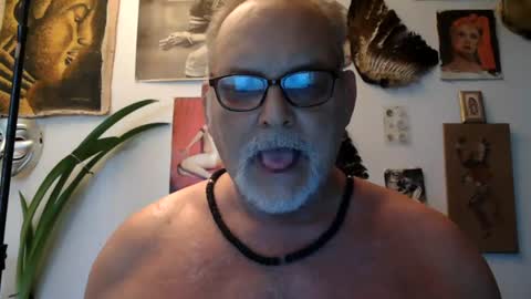 nastydaddyfatcock15 online show from July 14, 10:26 pm