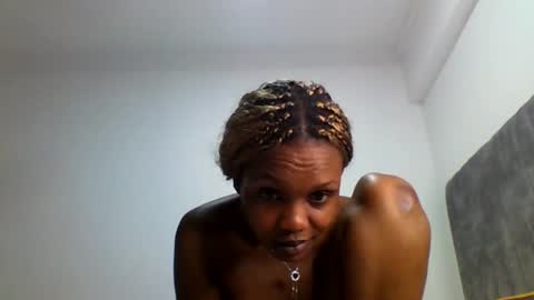 Snapshot of nastydiva1 chatting on April 27, 3:26 am nastydiva1 online show from April 27, 3:26 am