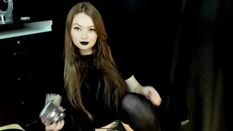 nastykatty_ online show from December 24, 9:11 pm