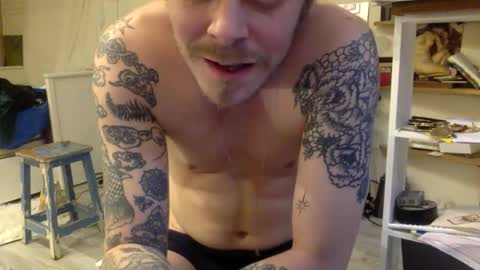 nastyloveparis online show from February 11, 8:03 pm