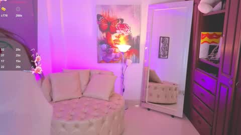 NATASHA online show from September 18, 3:19 am