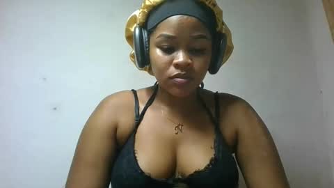 natachazz online show from April 28, 4:45 pm