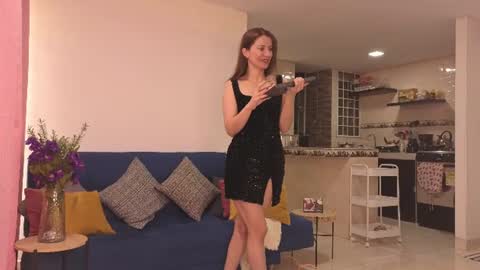 NataKinski online show from July 22, 7:05 pm