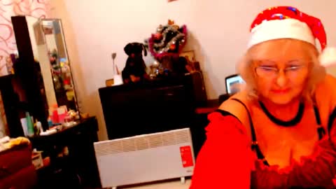 Snapshot of natali7634 chatting on December 28, 5:57 pm natali online show from December 28, 5:57 pm