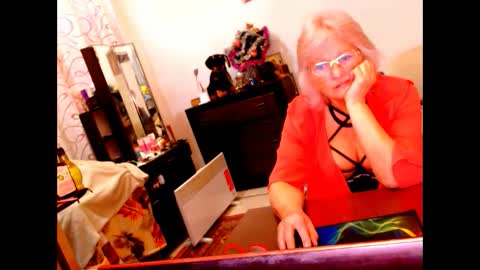 Snapshot of natali7634 chatting on January 4, 1:42 pm natali online show from January 4, 1:42 pm