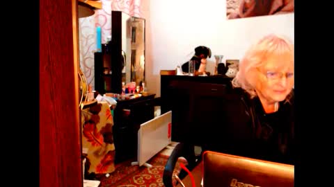 Snapshot of natali7634 chatting on February 28, 3:37 pm natali online show from February 28, 3:37 pm