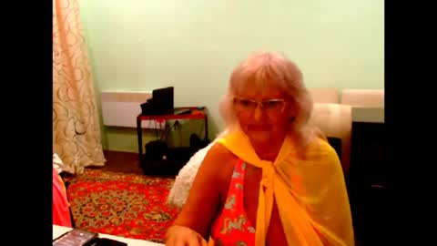 Snapshot of natali7634 chatting on October 4, 5:55 pm natali online show from October 4, 5:55 pm