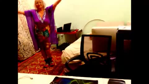 natali online show from December 20, 8:27 pm