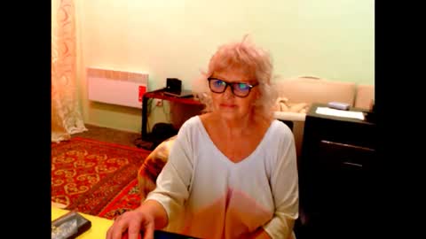 natali online show from March 15, 9:26 am