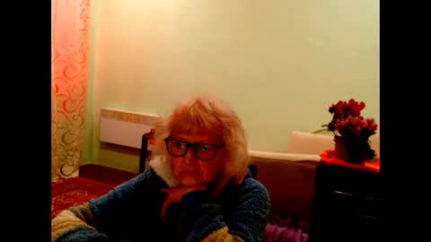 natali online show from April 3, 10:57 am