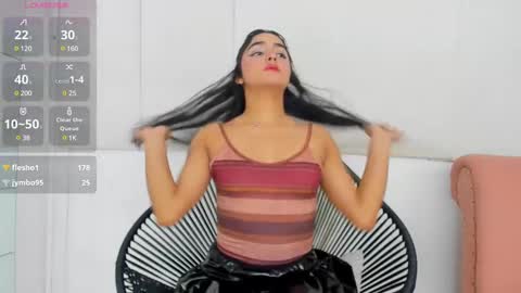 Naty  online show from February 13, 6:48 pm