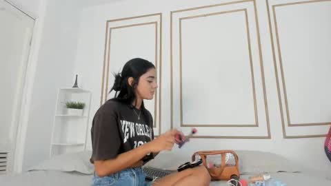 Naty  online show from February 23, 12:37 pm