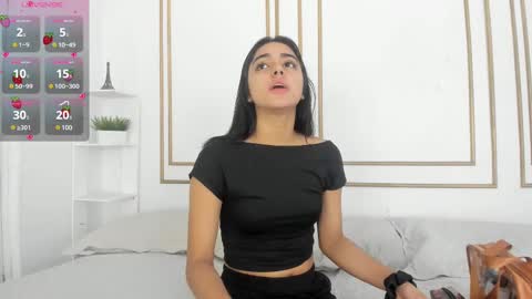 Naty  online show from February 25, 12:24 pm