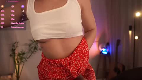 Snapshot of natalia_exotic chatting on February 23, 4:02 pm Natalia online show from February 23, 4:02 pm