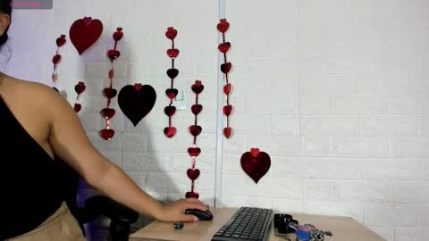 Natalia Kiss online show from February 16, 11:39 am