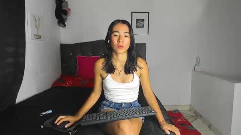 Snapshot of nataliaa05 chatting on February 3, 10:32 pm Nati online show from February 3, 10:32 pm