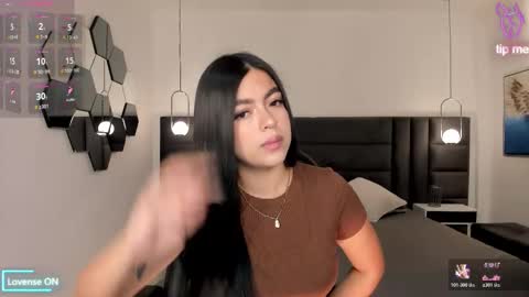 Snapshot of nataliagaret chatting on February 13, 2:18 am Nata online show from February 13, 2:18 am