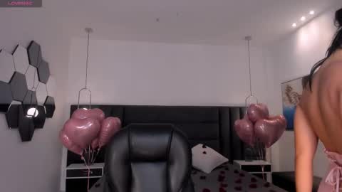 Snapshot of nataliagaret chatting on February 14, 2:19 am Nata online show from February 14, 2:19 am