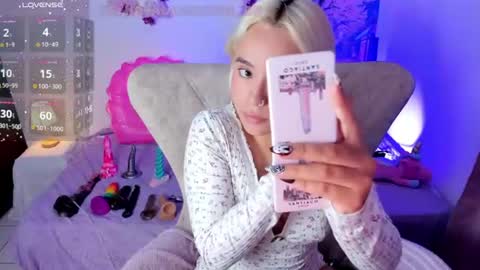 Nataliua Henao online show from June 8, 3:23 pm